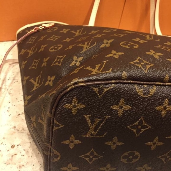 Authentic Louis Vuitton Neverfull MM red inside - Picture 5 of 5